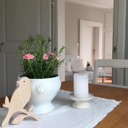 Entegast - Edles Landhausflair Zum Geniessen Schopfheim