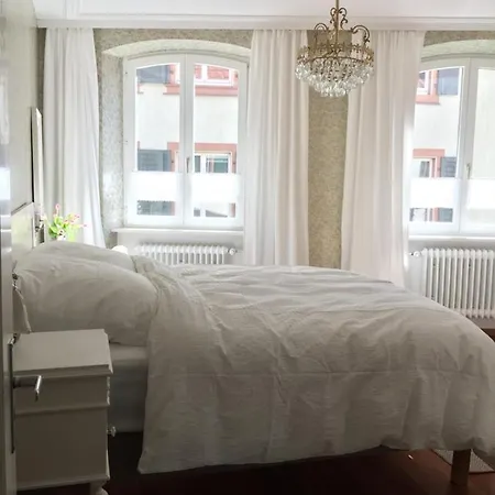 Entegast - Edles Landhausflair Zum Geniessen *