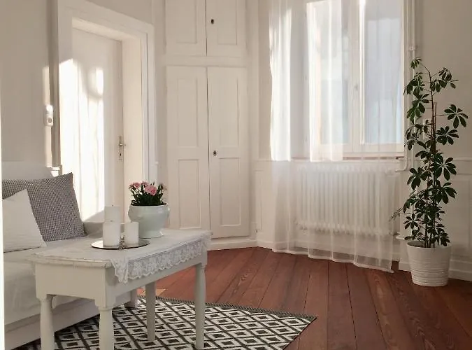 Entegast - Edles Landhausflair Zum Geniessen