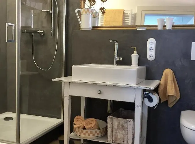 Entegast - Edles Landhausflair Zum Geniessen *